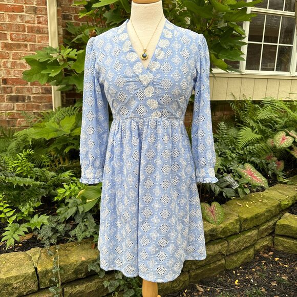 Anthro Mahila Camila Eyelet Dress Sz SM - Picture 1 of 8